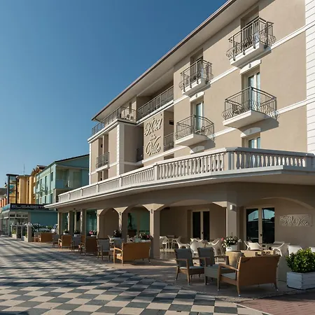 De La 3* Cesenatico