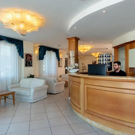 De La Hotell