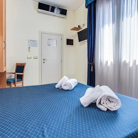 De La Ξενοδοχείο 3*