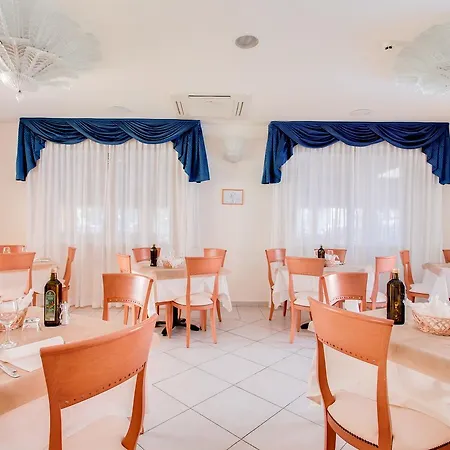 De La チェゼナーティコ