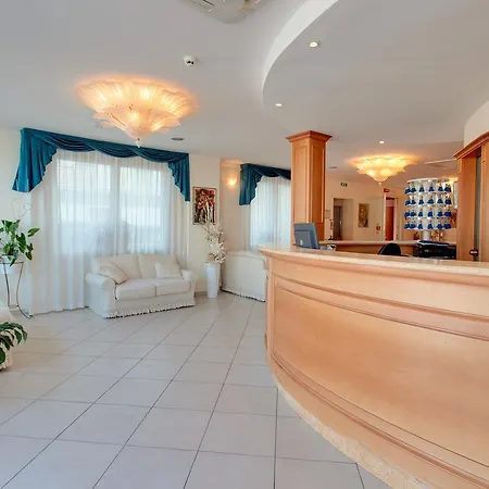 Hotel De La Cesenatico